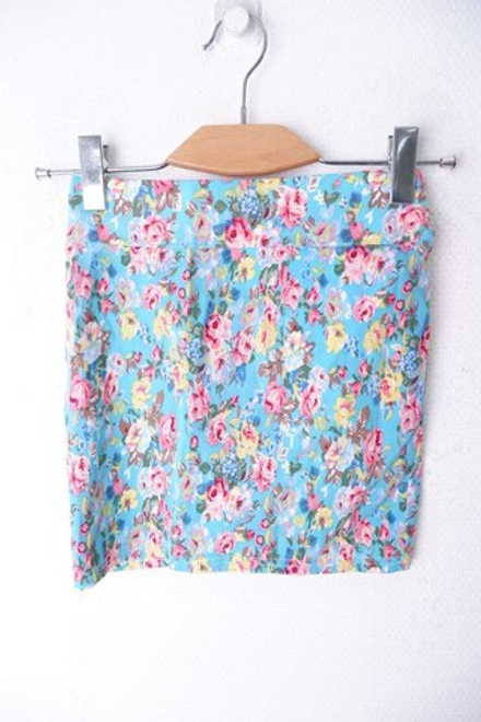 Юбка с цветочным принтом 40 размер