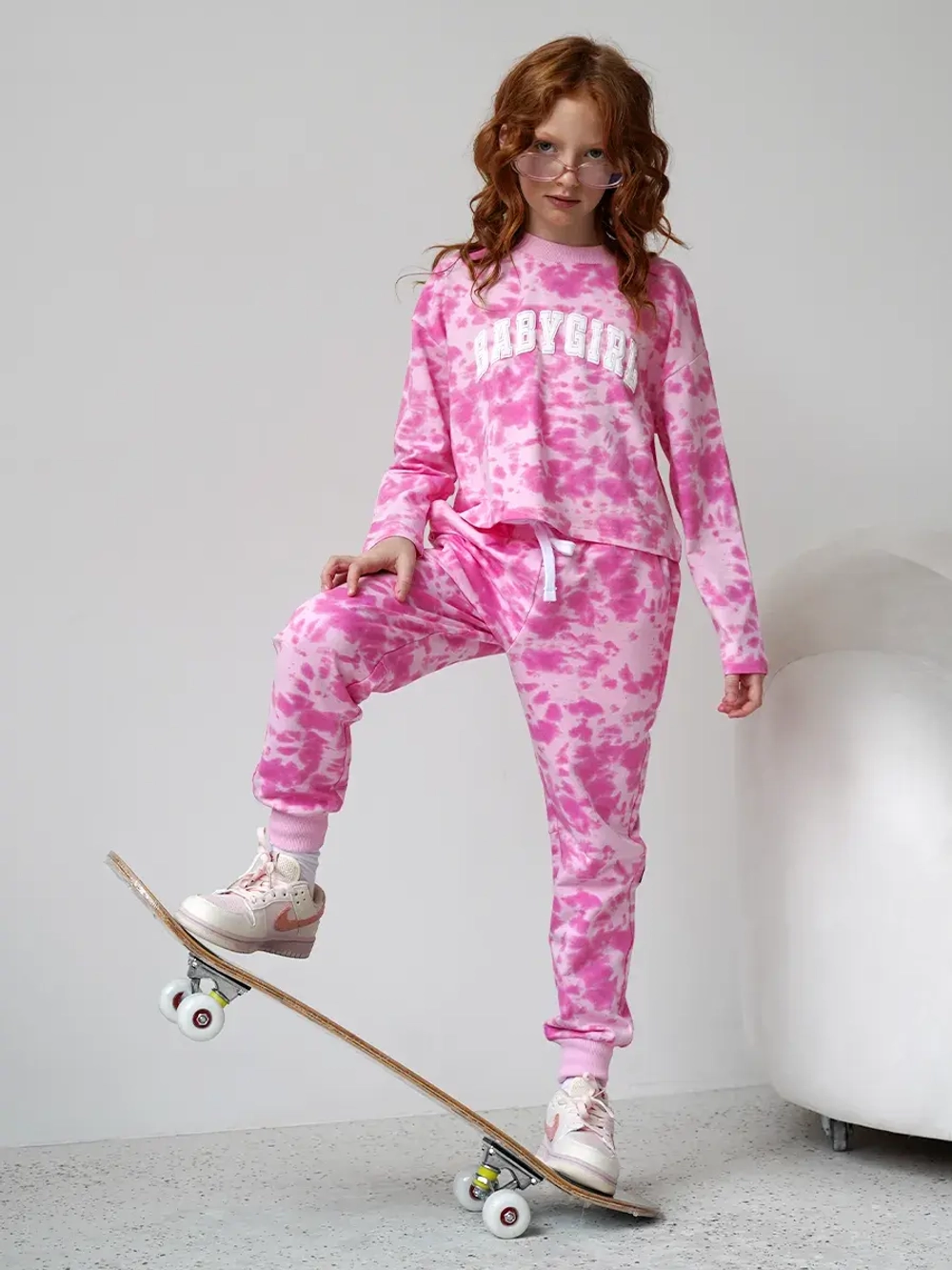 Костюм для девочки, свитшот и брюки