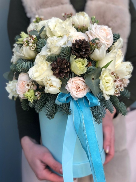 Композиция "Заснеженная бирюза"