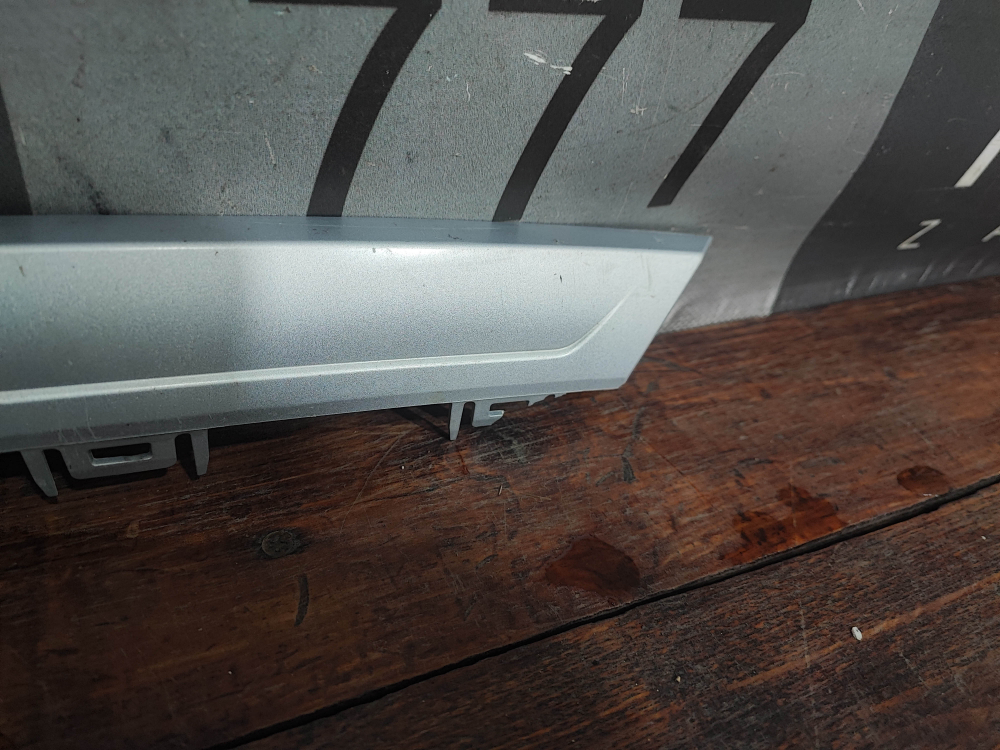 Молдинг накладка переднего бампера Haval M6 2 21-нв Б/У Оригинал 2803103XKZ0YA