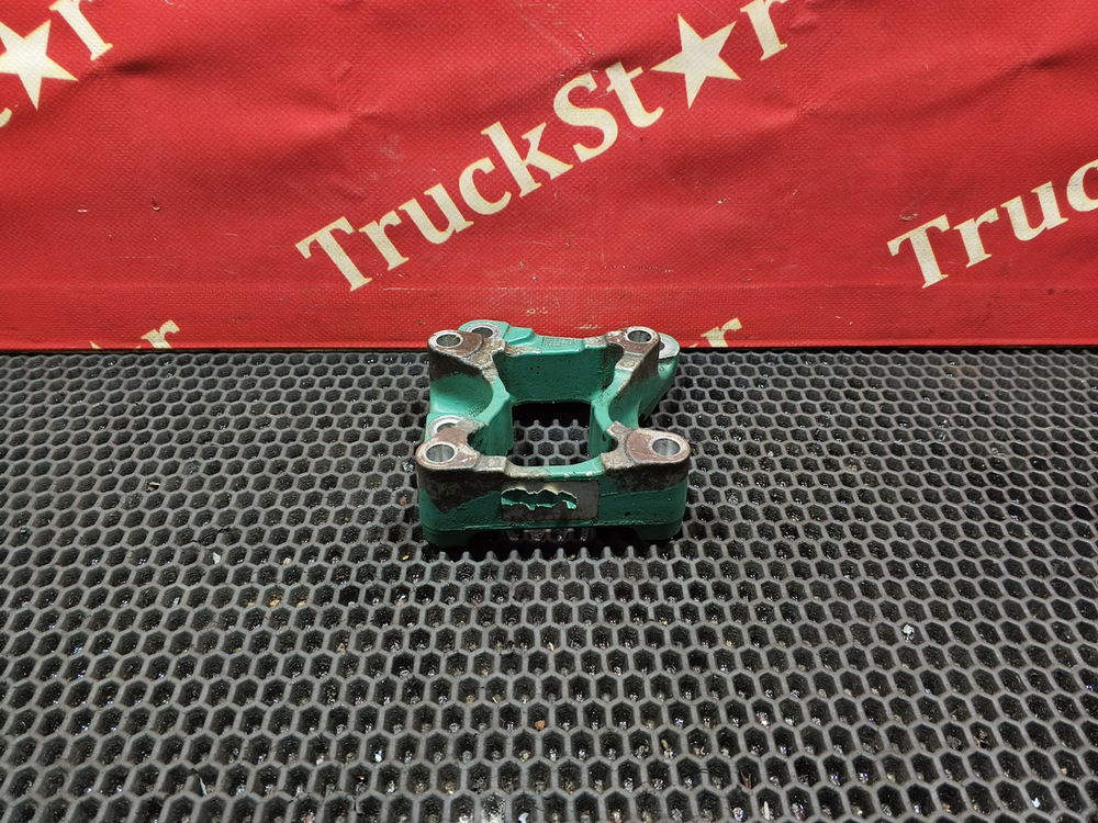 Кронштейн вискомуфты