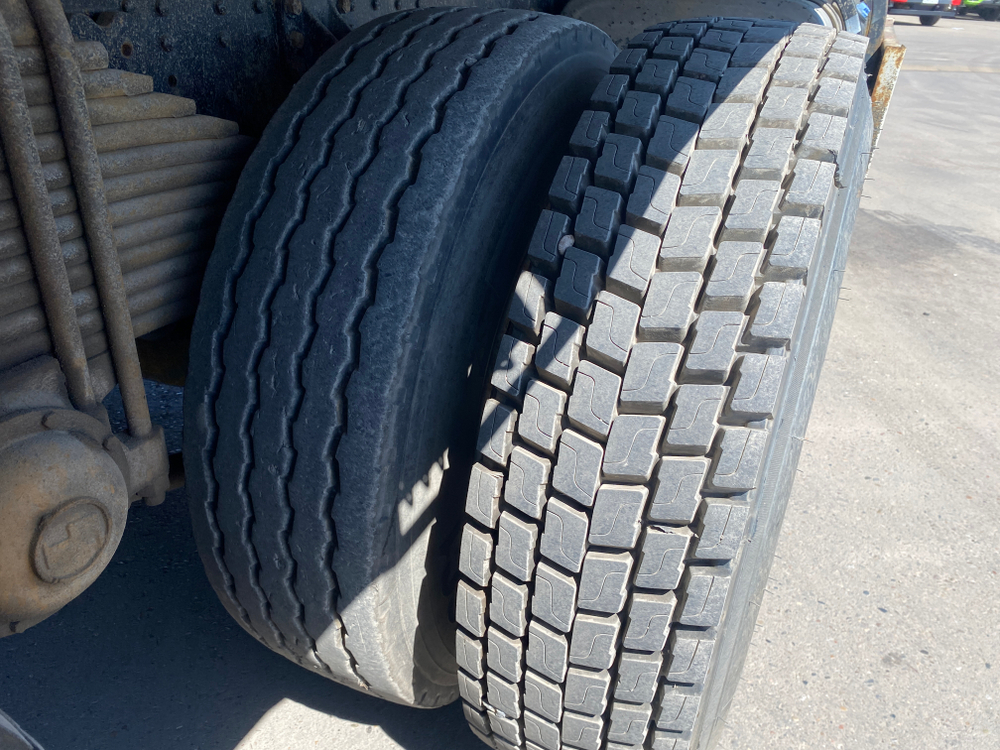 Shacman (Shaanxi) SX* 8x4 Самосвал SX33186T366 (Дизельный, 11,6 л, 369 л.с., МТ)