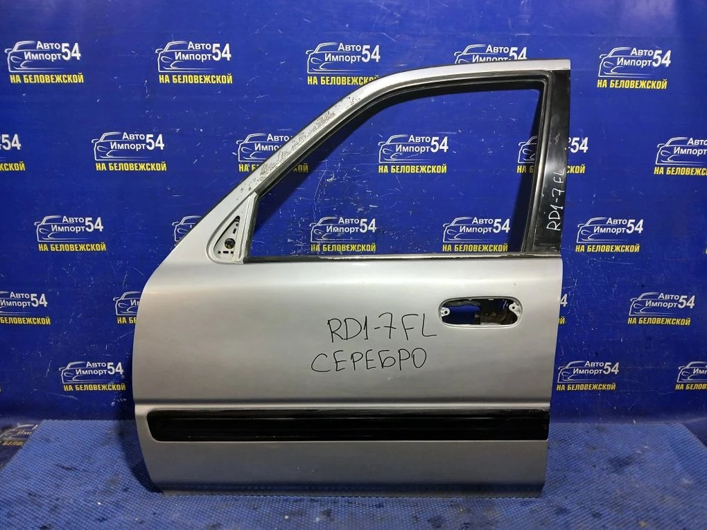 Дверь передняя левая Honda CR-V 1996