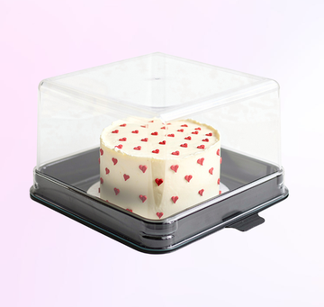 Купольная квадратная коробочка внутренний размер 11х11х8 см.