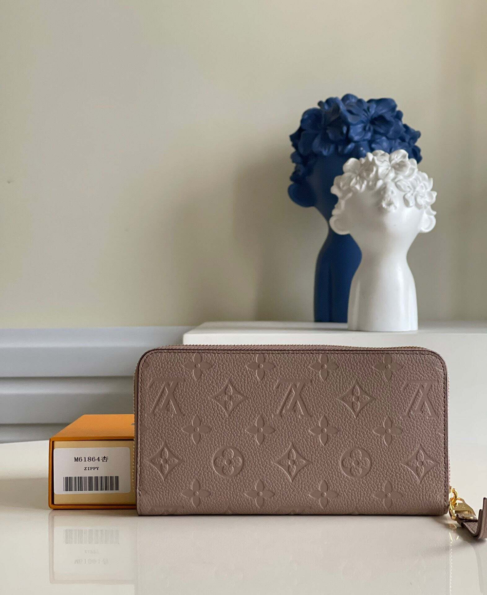 Louis Vuitton Zippy Wallet