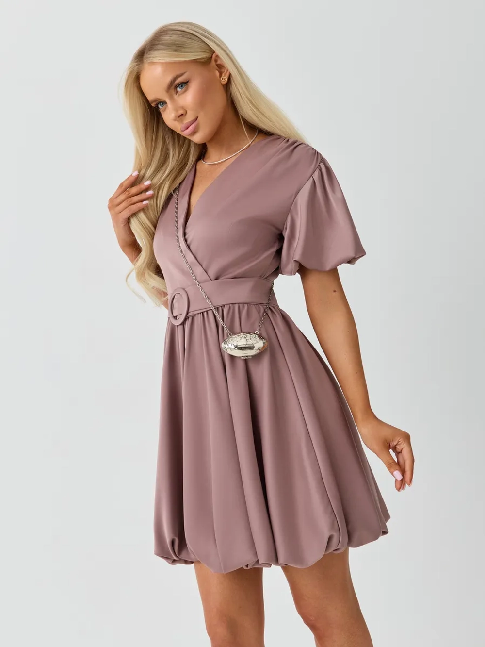 Платье повседневное нарядное