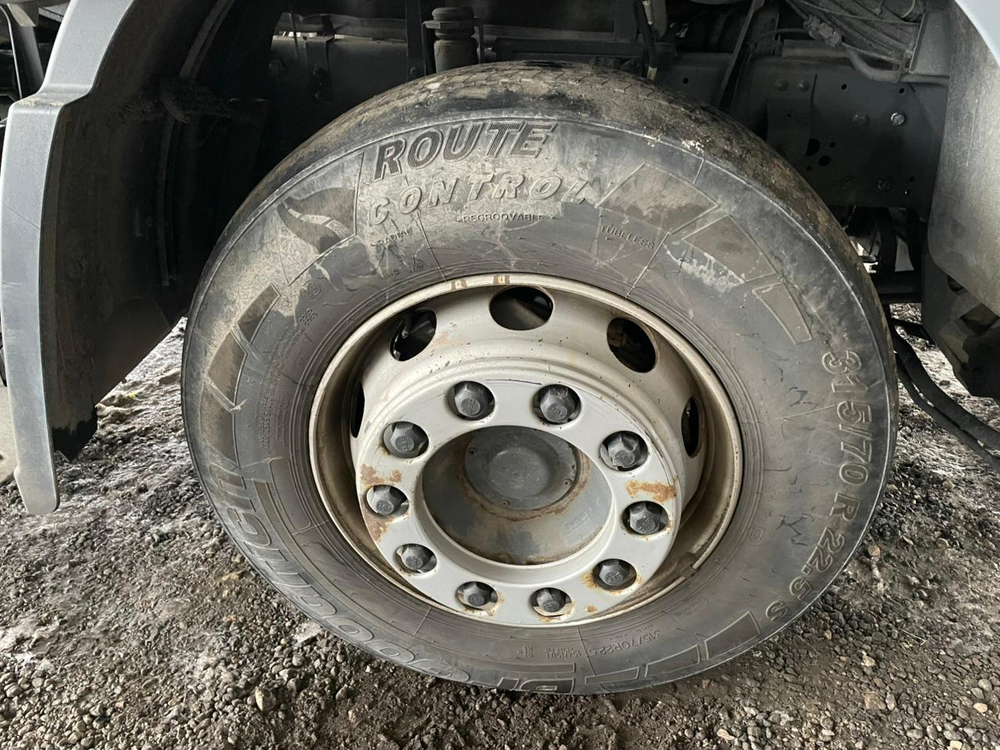 DAF XF 4x2 Седельный тягач FT XF 105 460 (Дизельный, 12,9 л, 462 л.с., МТ)