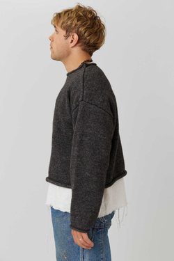 Рыбацкий свитер из шерсти темно-серого цвета