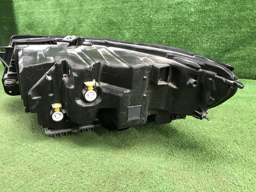 Фара правая Land-Rover Discovery Sport (19-нв) LED