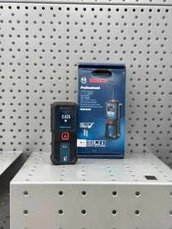 Лазерный дальномер Bosch GLM 30-23