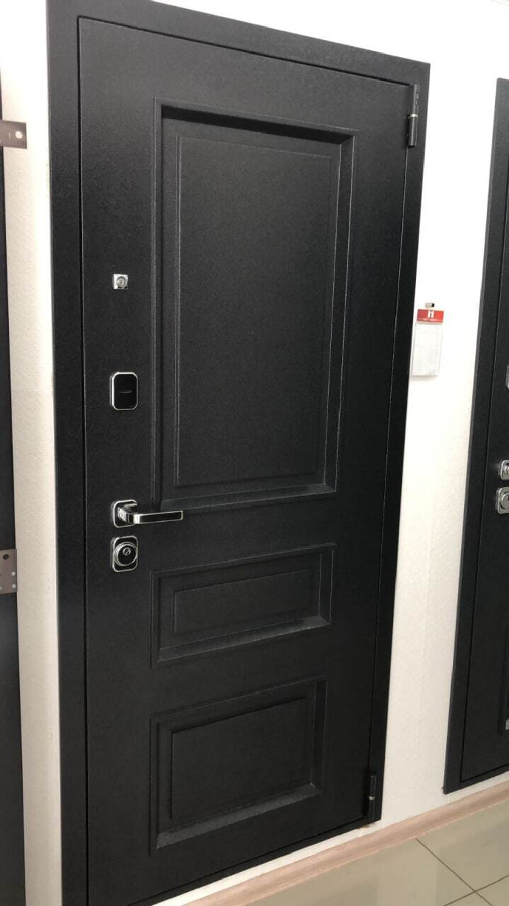 Дверь входная Портика Porta R-4 403/К42