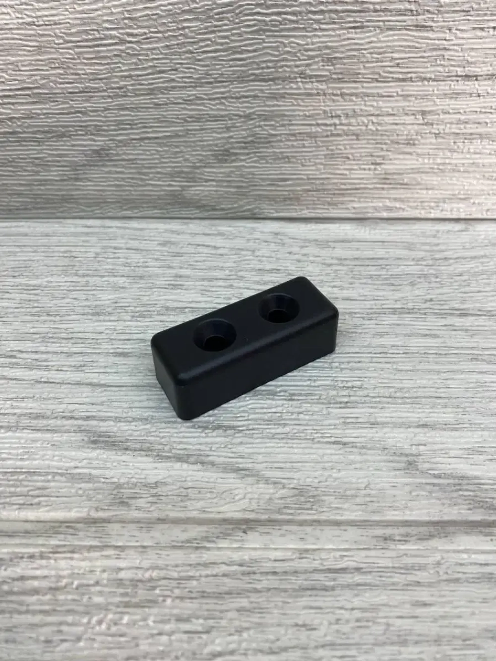 Пластиковые ножки для мебели дивана шкафа тумбочки стола