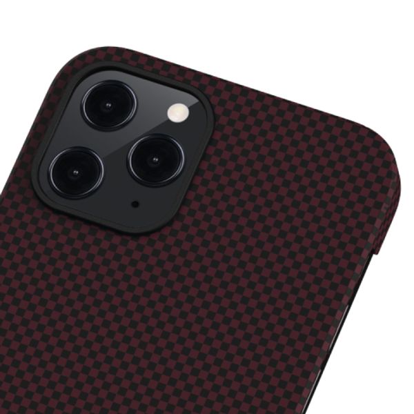 Чехол Pitaka MagEZ Case для Apple iPhone 12 Pro Max (Black/Red Plain)
