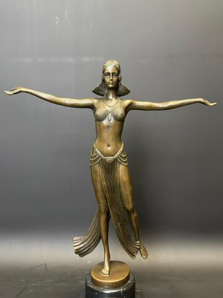 Бронзовая скульптура в стиле Ар-Деко «Танцовщица»