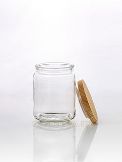банка стеклянная