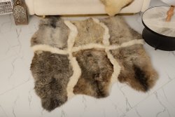 Ковер Сакральный из восьми шкур овчины светло-серый