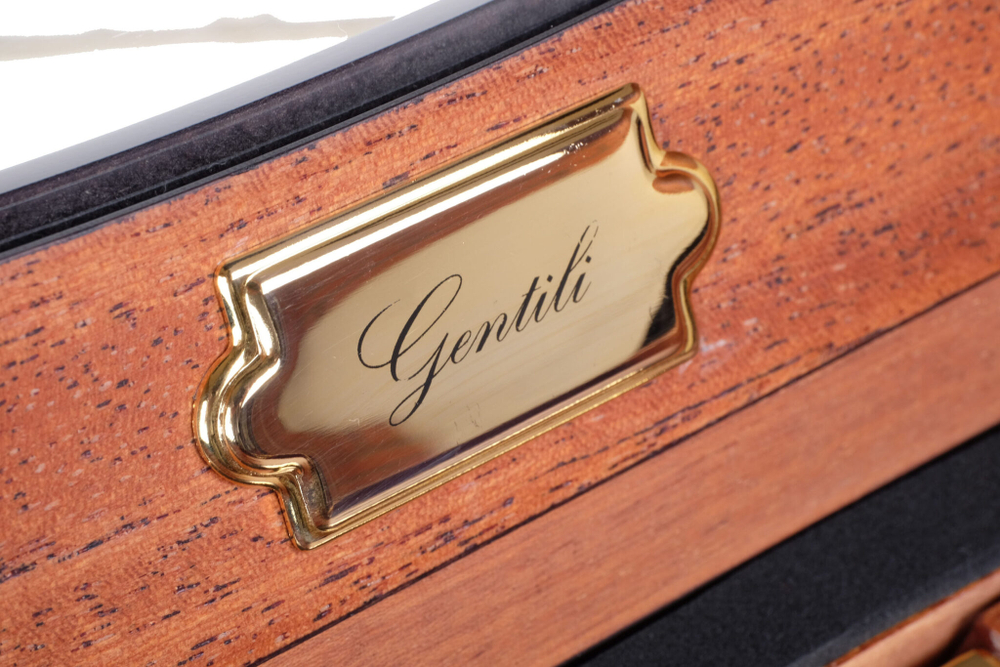 Хьюмидор-шкаф Gentili Cubana на 60 сигар