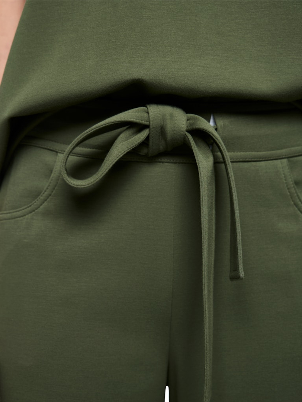 Marc-Cain-Sp_FrühjahrSommer-2026_574_AS-81.58-J58_4