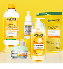 Garnier Skin Naturals Vitamin C - очищающая мицеллярная вода /   400  ml  / GTIN 3600542467681