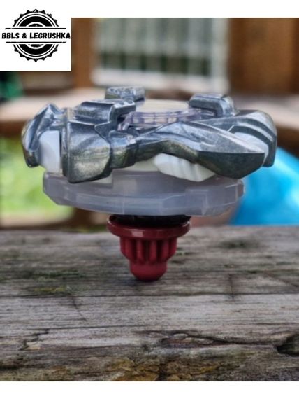 Волчок Weiss Tiger 3-60U BX33 от Takara Tomy