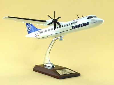 Модель самолета ATR-72 (М1:72,TAROM)