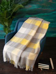 Плед  AGNE 3-13 из шерсти ягнят AVINAMAS