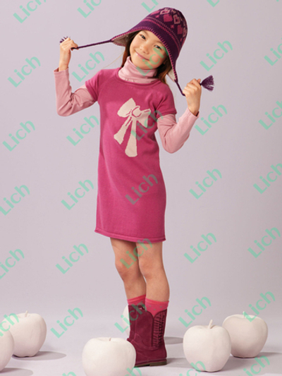 Платье детское вязаное с коротким рукавом и бантом