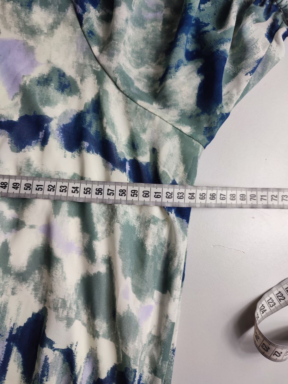 Блузка с акварельным принтом 60 размер