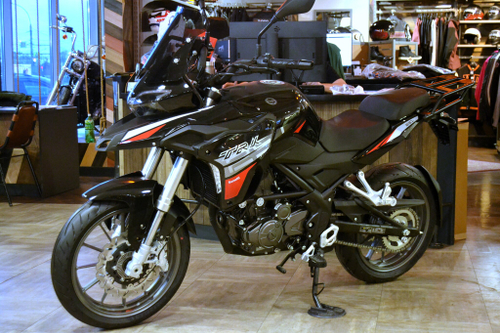 Benelli TRK 251