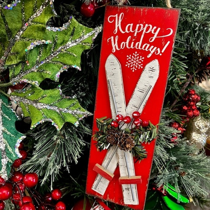 Игрушка Лыжи на стену 22,8 см