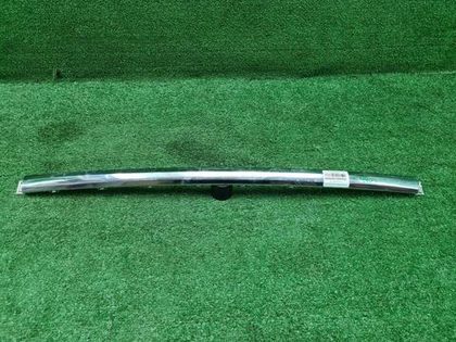 Молдинг заднего бампера Hongqi HS5 (2019-н.в.)