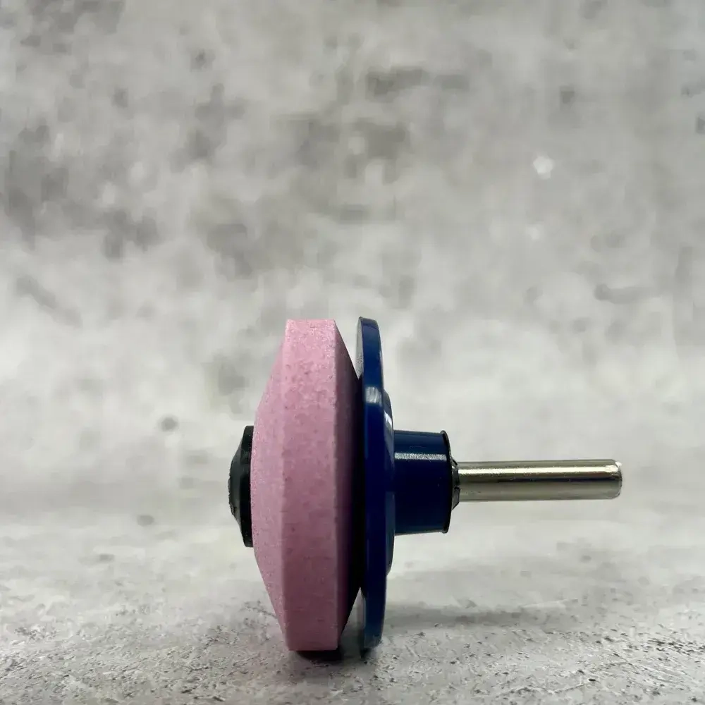 Точилка садового и хозяйственного инструмента, для дрели