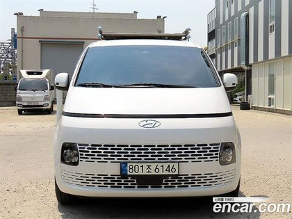 Hyundai Staria Cargo 5-и местный (12.2021)