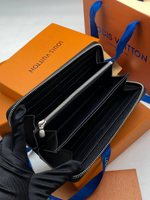 Кошелёк Louis Vuitton