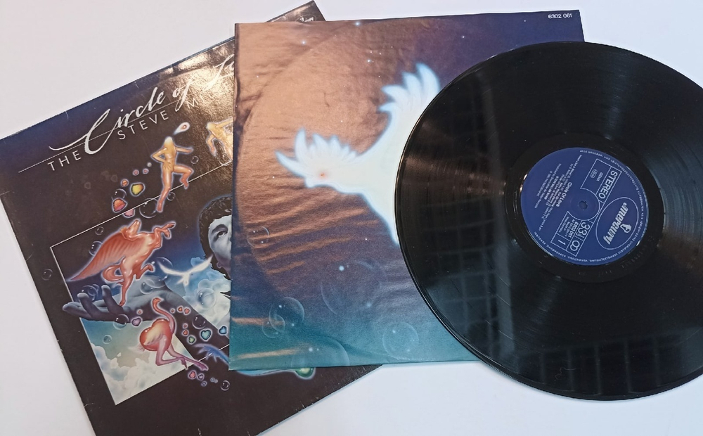 Винтажная виниловая пластинка The Steve Miller Band Circle Of Love (Germany 1981)