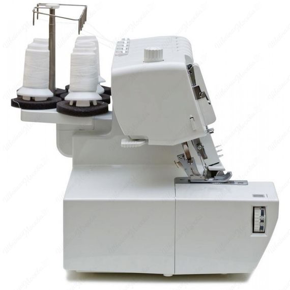 Коверлок Minerva M4000CL