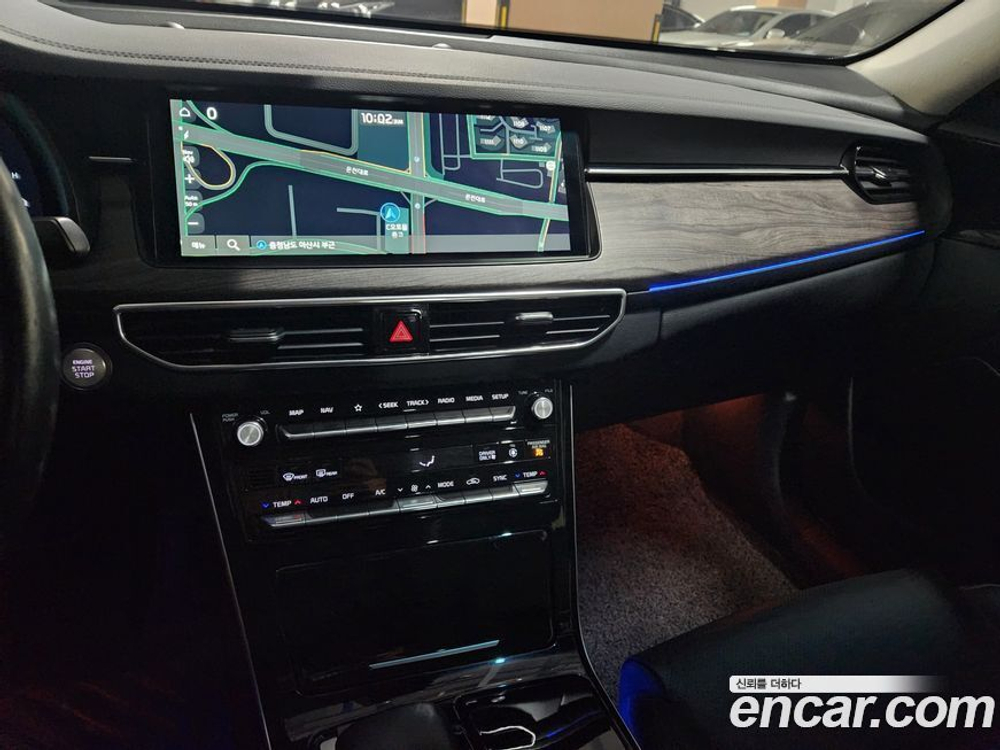 Kia K7 (Cadenza) Premier Hybrid Noblesse (03.2020)