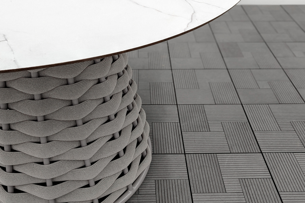 Стол круглый, коллекция Карелия