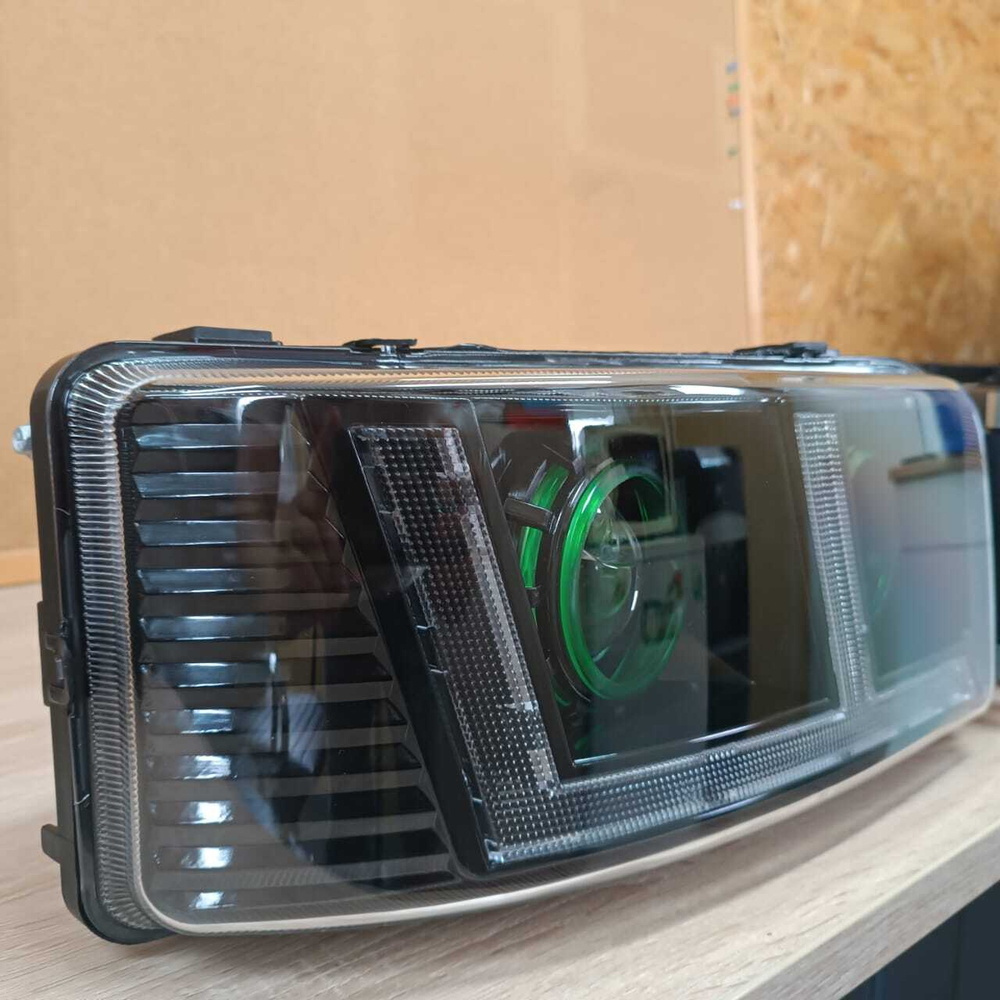 Фара передняя для SITRAK C7H LED правая+левая (комплект) 811W25101-6002/811W25101-6001