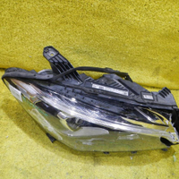 Битая Фара правая Mercedes CLA C117 (2016-2019) LED