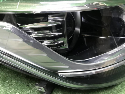 Фара правая Chery Tiggo 4 Pro (2020-н.в.) галоген