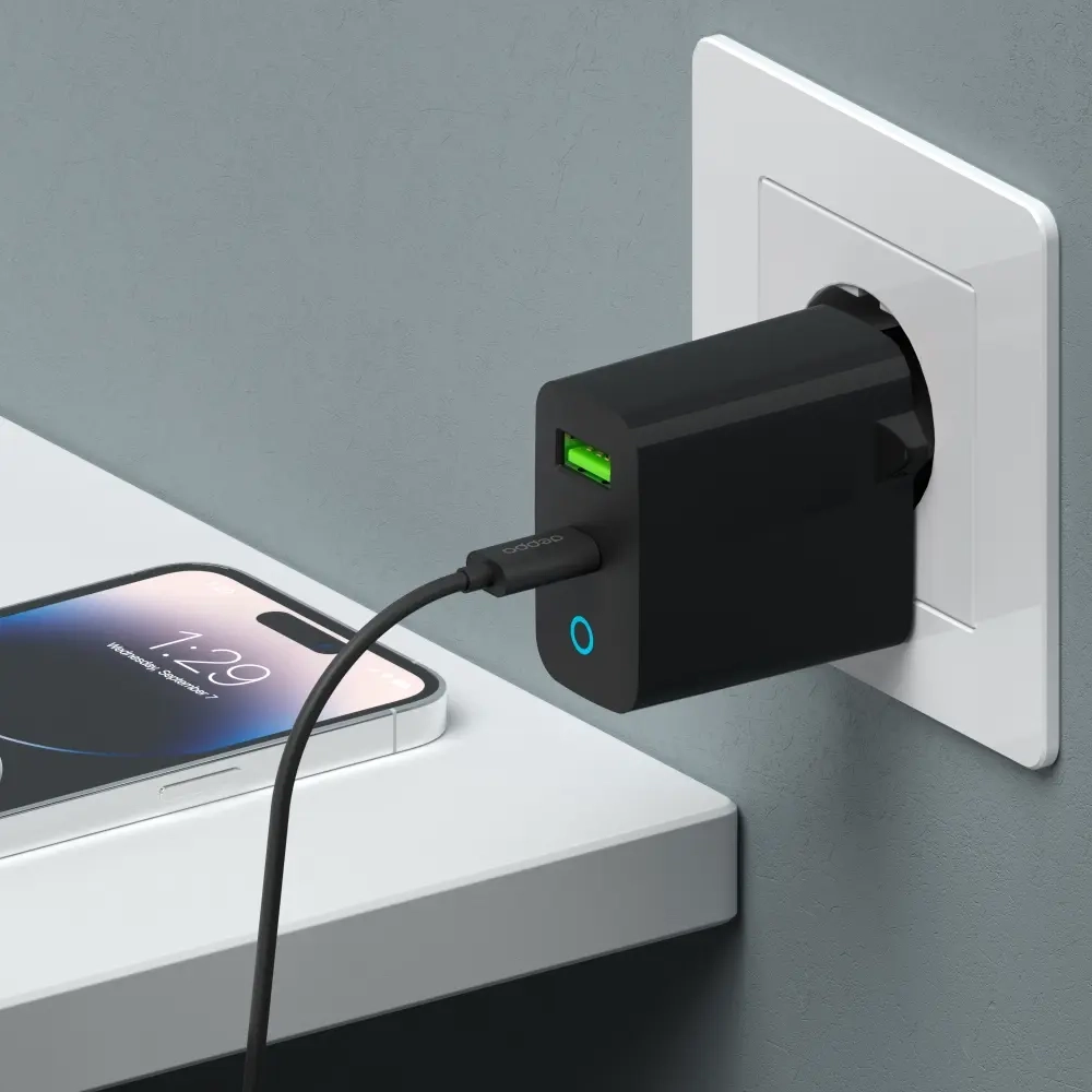 СЗУ USB C + USB-A PD QC 33W с дисплеем, Deppa