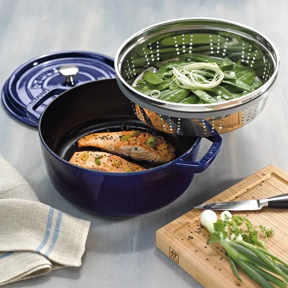 STAUB Чугунная кастрюля Cocotte 24 см 3,8 л со вставкой-пароваркой графит