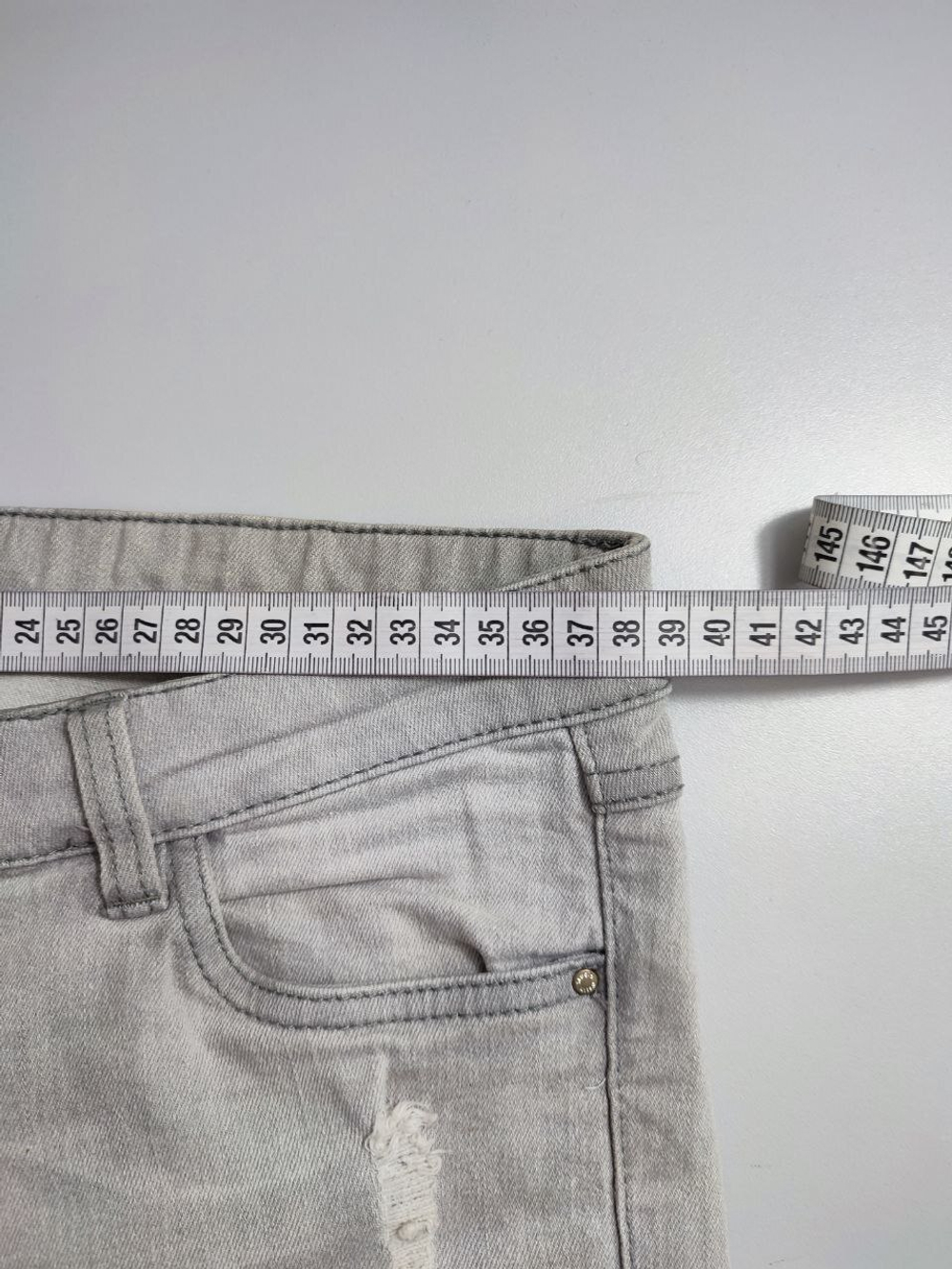 Джинсы Ostin серые 44/46 размер