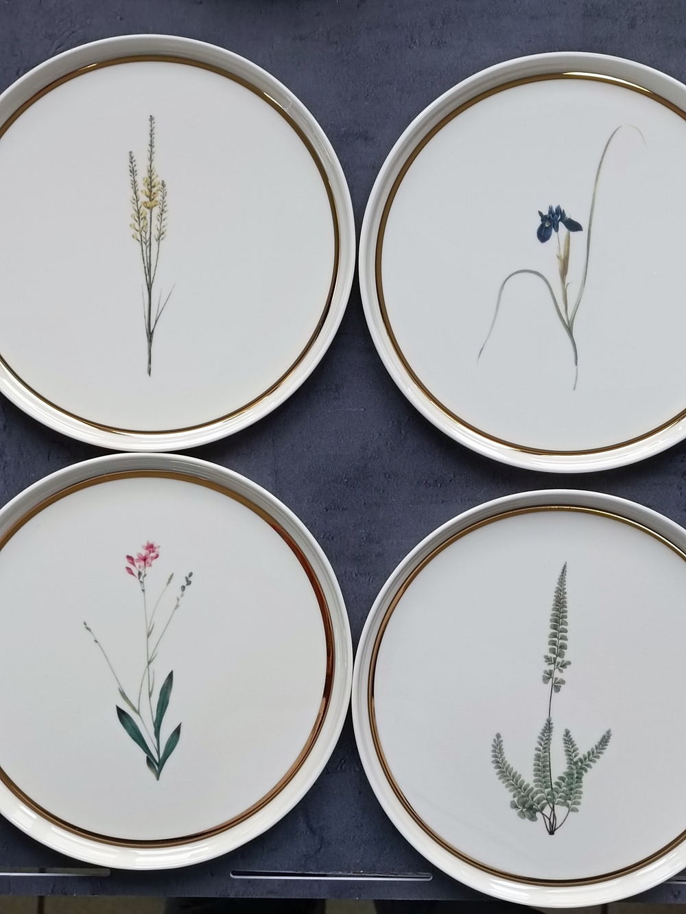 Тарелка пирожковая 18CM Цветок №4 BOTANICAL