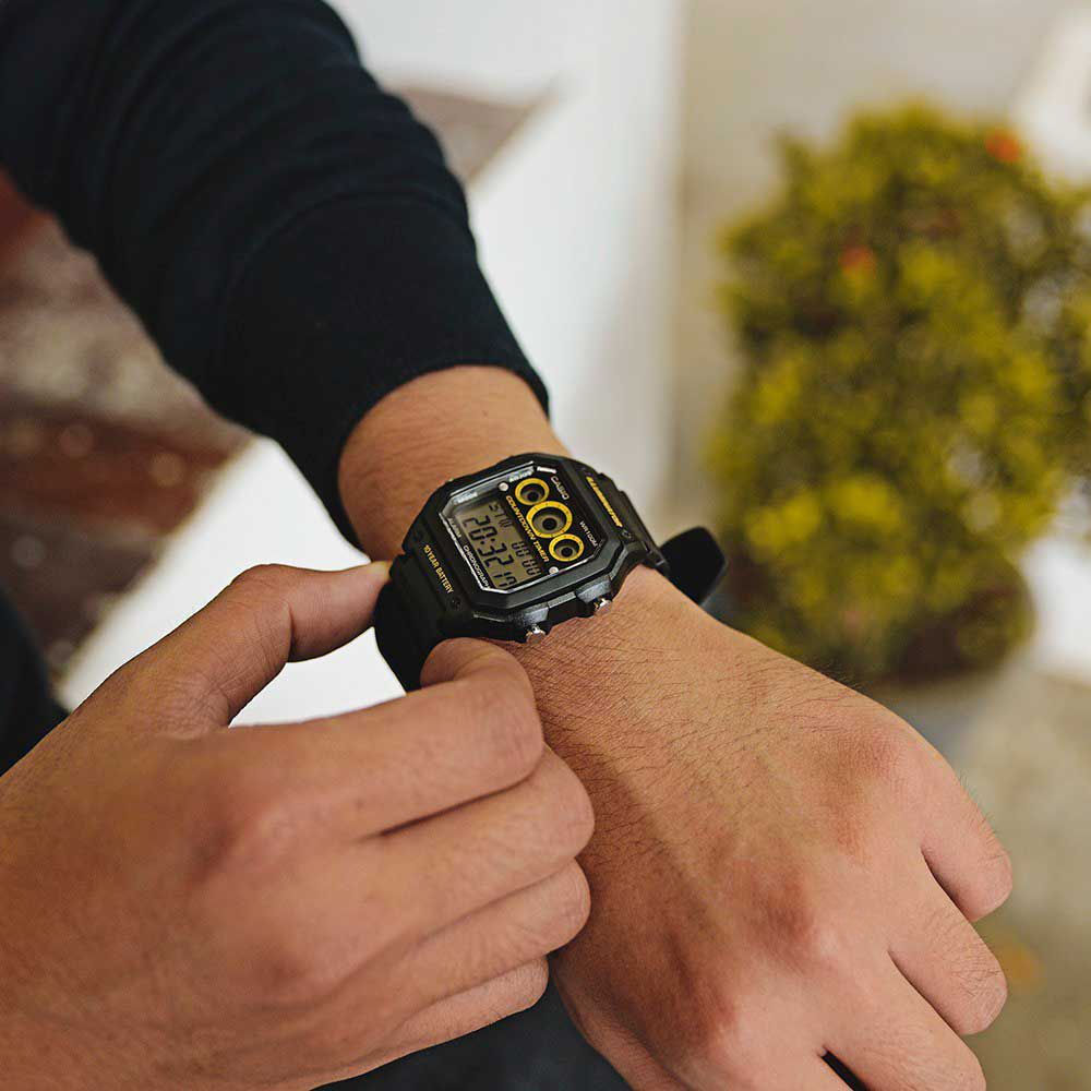 Японские наручные часы Casio Collection AE-1300WH-1A