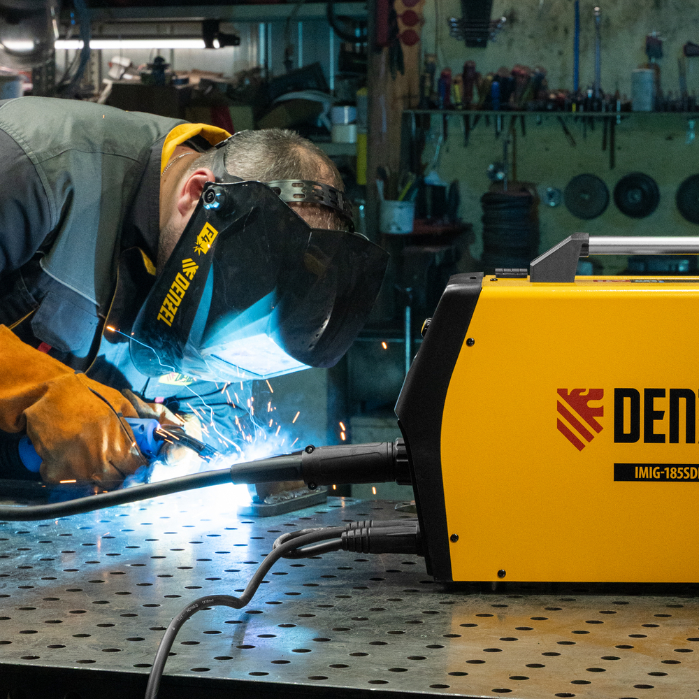 Аппарат инвертор. полуавтомат. cварки IMIG-185SDR, 180 А, ПВ 60%, катушка 5 кг Denzel