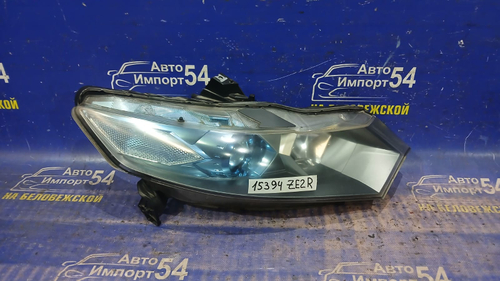 Фара передняя правая Honda INSIGHT 2009-2011