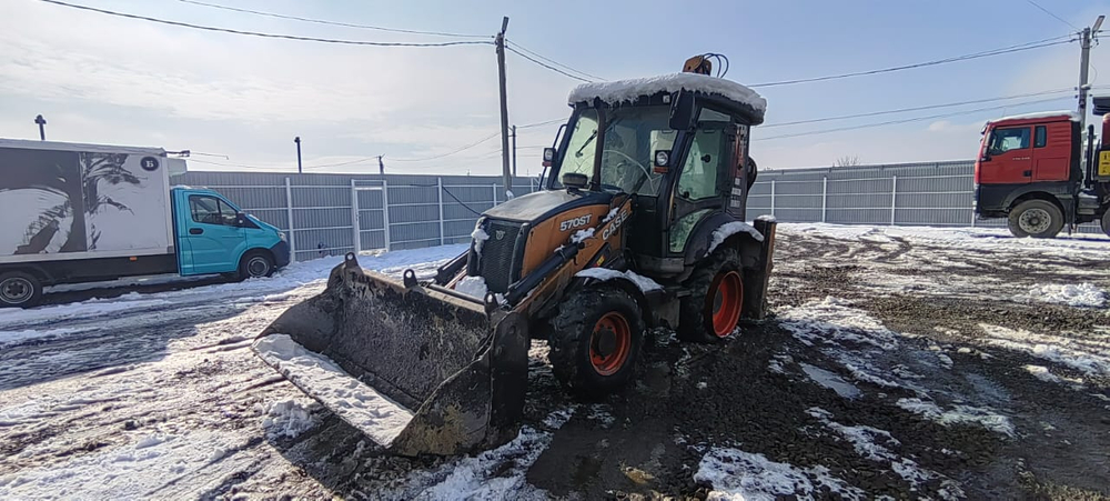 Case 570 Экскаватор-погрузчик 570ST (Дизельный, 3,9 л, 95 л.с., АТ)