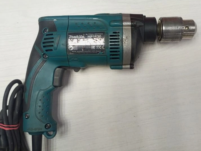 Дрель Makita HP1630